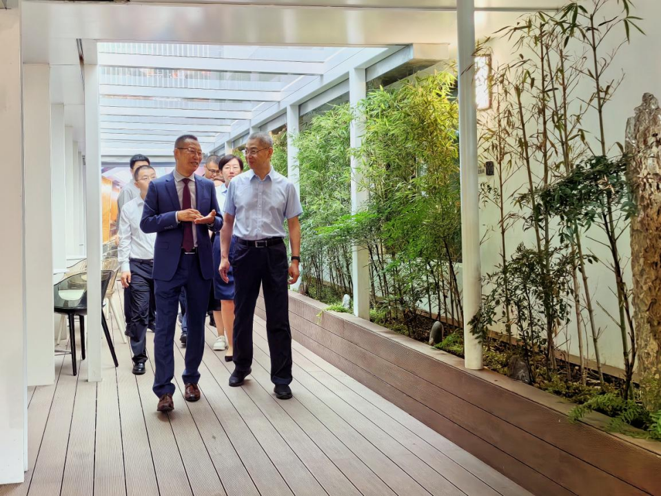 1751339573703972png 2dee97df7dd3722663aad3d725be8b10png