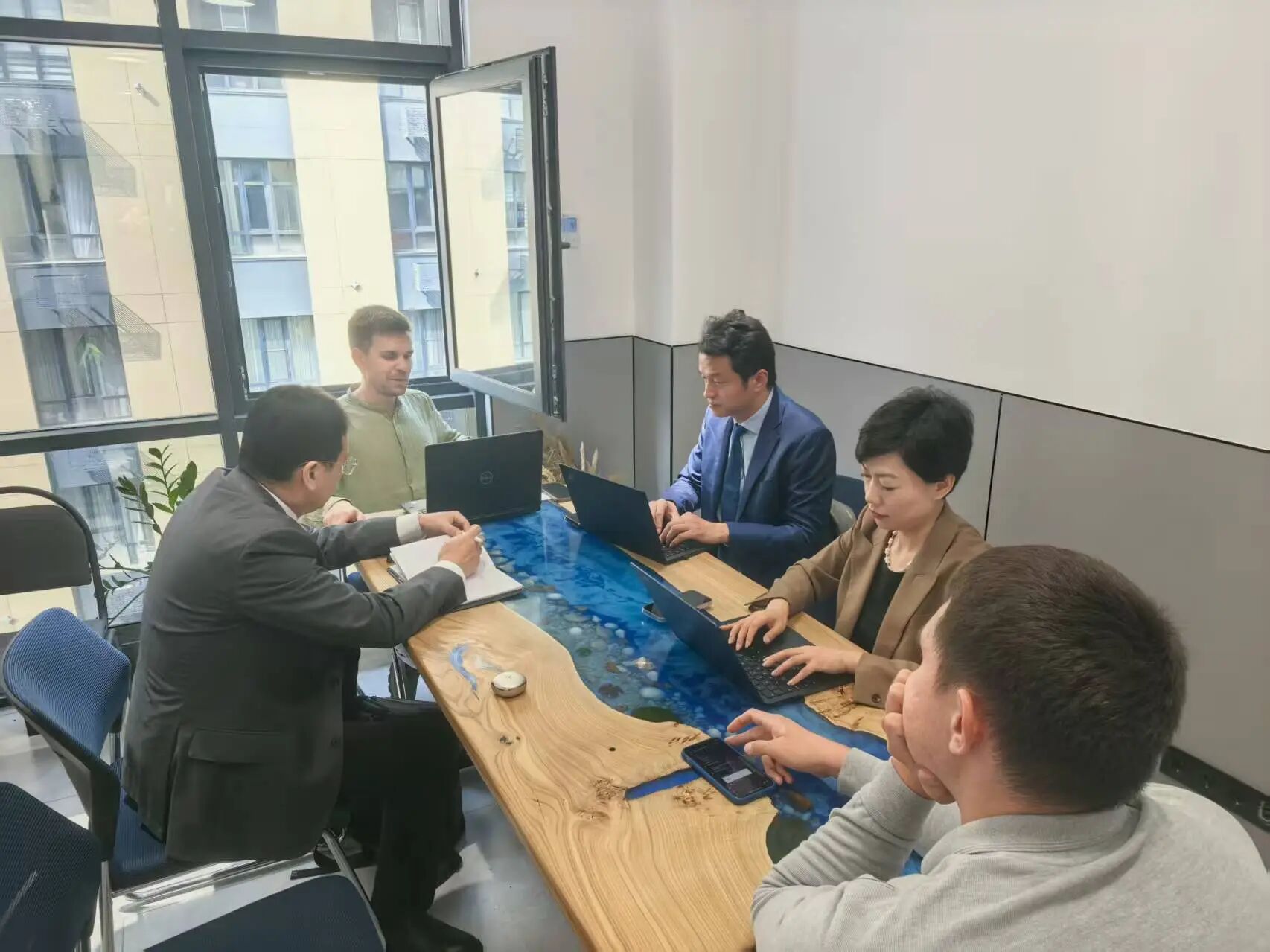 1758160583419905jpg 3dc2ed09eb1876d9ee96437e2d94ad47jpg