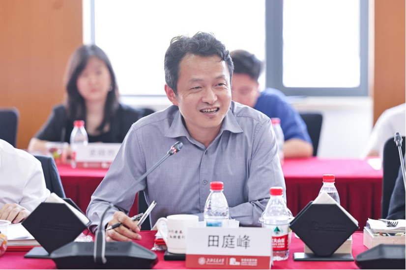 1758852003585873png a073571a9e0eb6830de13c0da4d8fbebpng