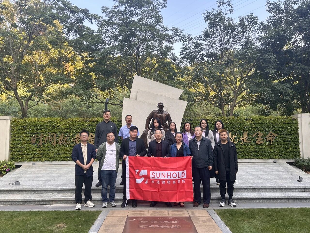 569ff0f970c85764365a3042ea210042jpg