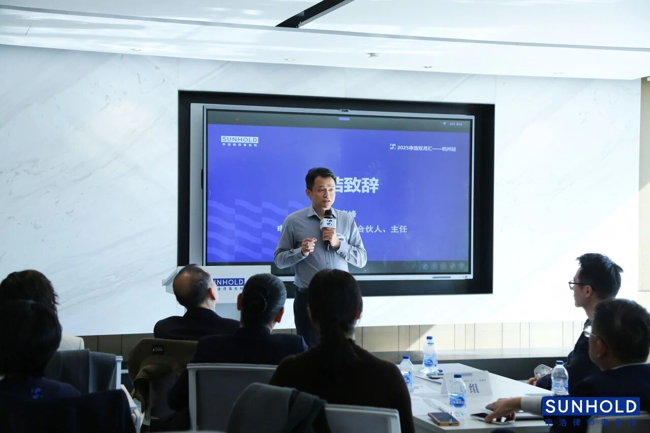 42e5bd840bcc68d71255bc5587350156jpg