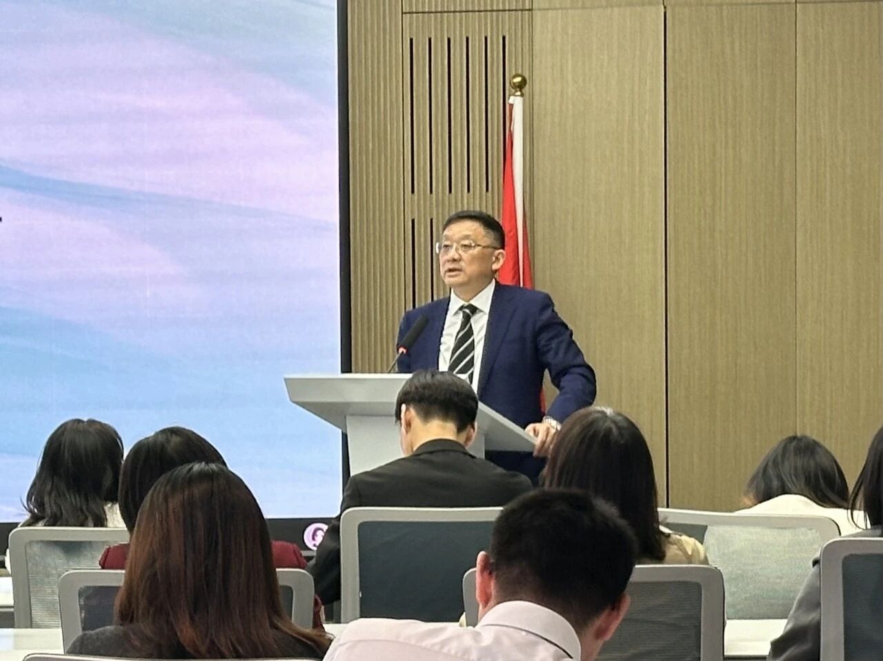 152d615ffcc6c65a92a198bb3c30dc10jpg